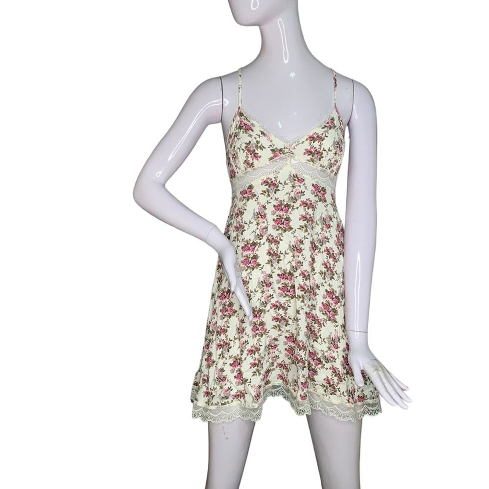 Forever 21 NWT Mini Dress Floral Print Sleeveless Cream-Pink Size S